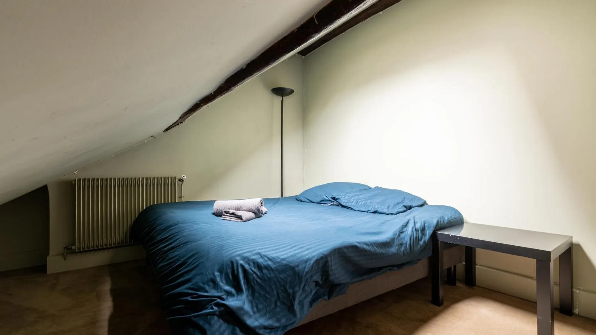 Apartment Quartier Mezzanine & 1br Le Marais Temple Free Netflix Paris