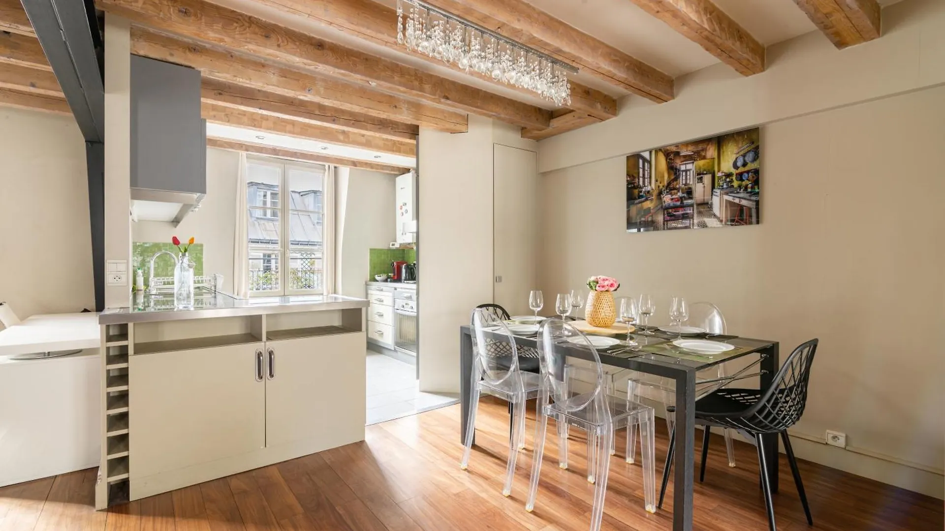 Apartment Quartier Mezzanine & 1br Le Marais Temple Free Netflix